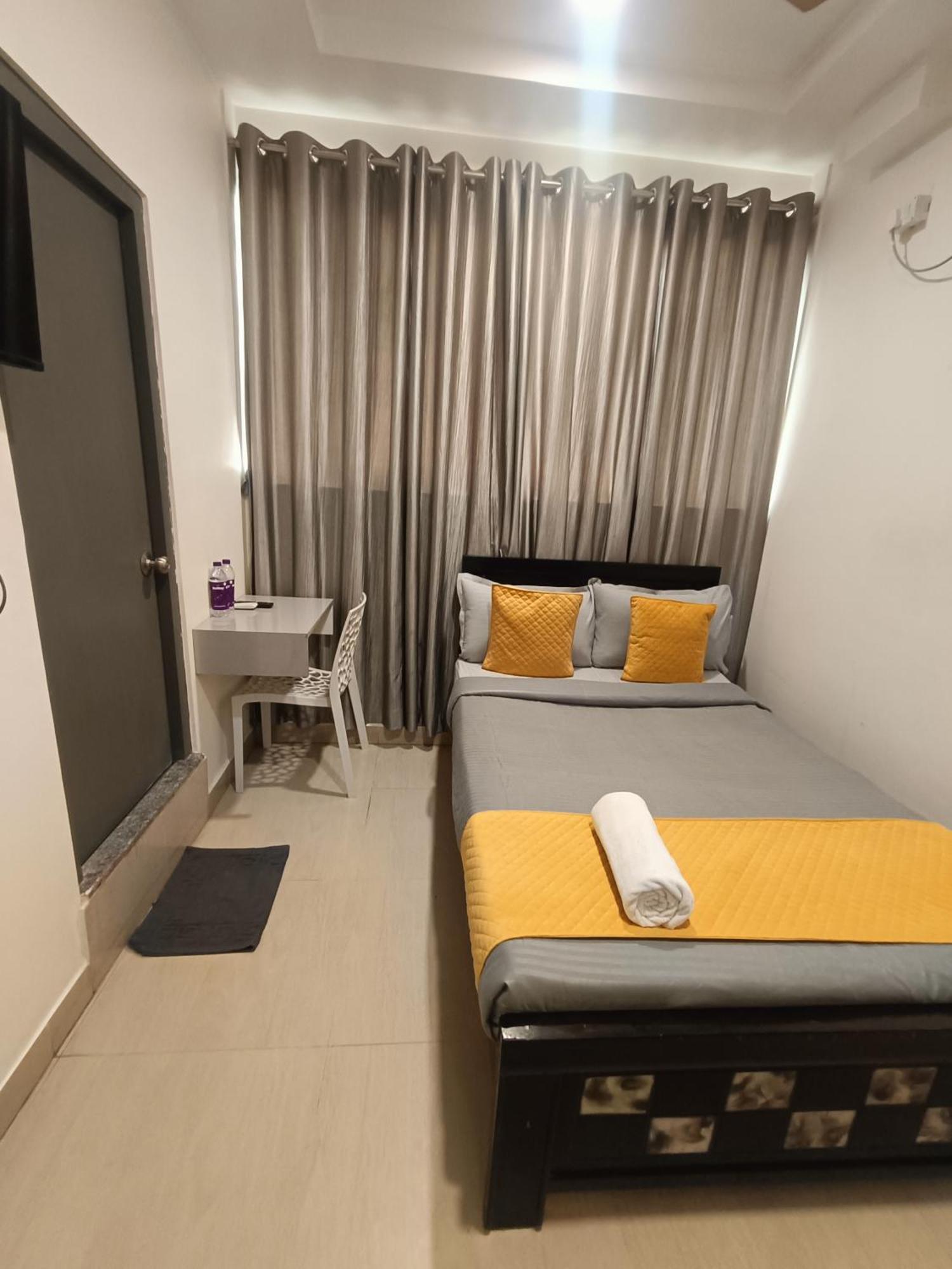 Yellow Bells Signature Hitec City Hyderabad Ngoại thất bức ảnh